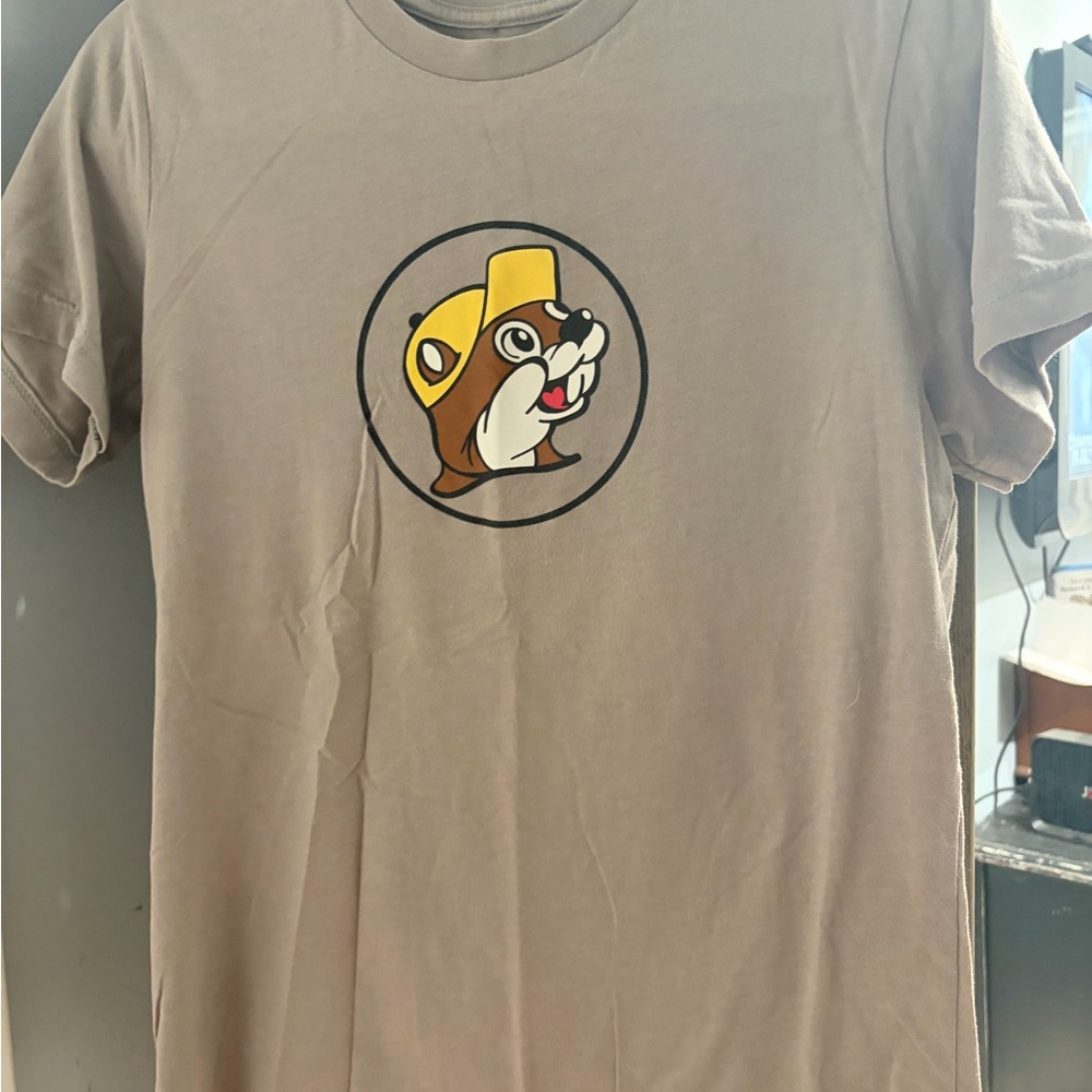Beige Dog Graphic Tee with Yellow Accent - Unbranded